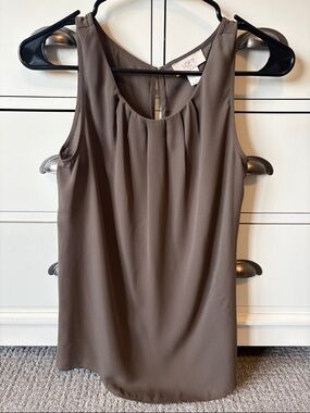 LOFT Sleeveless Pleated Neck Blouse in Olive Green